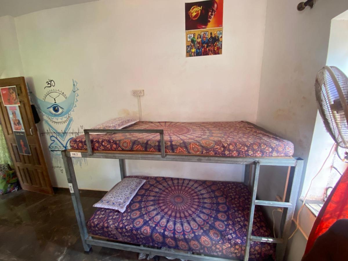 ארמבול Namahstay Eco Hostel & Coworking & Art Community Space מראה חיצוני תמונה