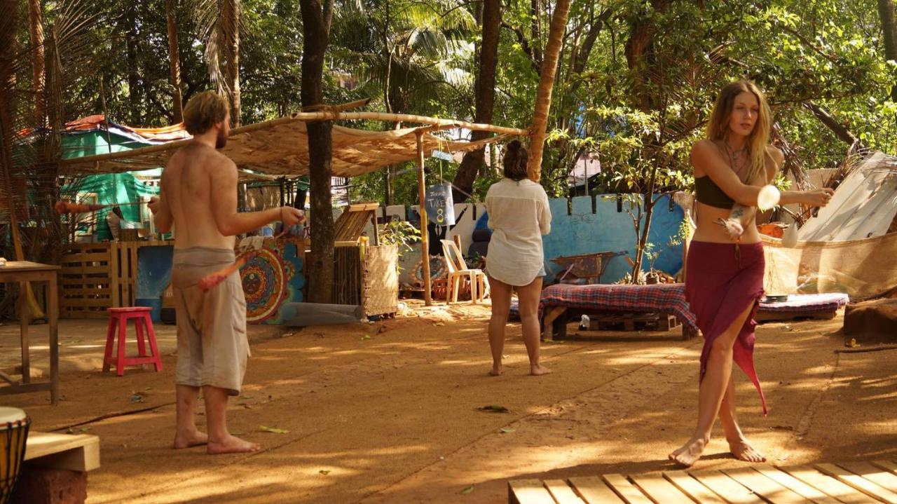 ארמבול Namahstay Eco Hostel & Coworking & Art Community Space מראה חיצוני תמונה